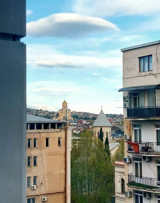 City Center 2Bdr Apartment Near Rustaveli Av. Tbilissi Extérieur photo