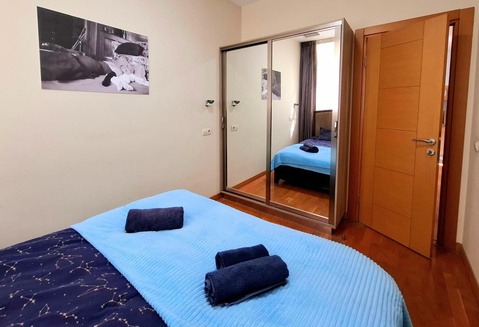 City Center 2Bdr Apartment Near Rustaveli Av. Tbilissi Extérieur photo